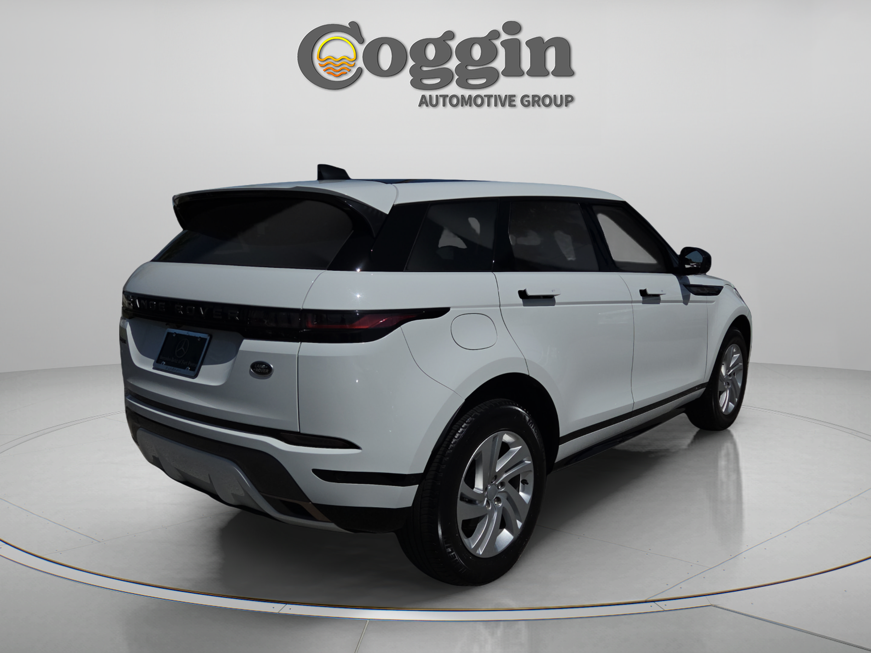 Used 2021 Land Rover Range Rover Evoque R-Dynamic S AWD/4WD image 5