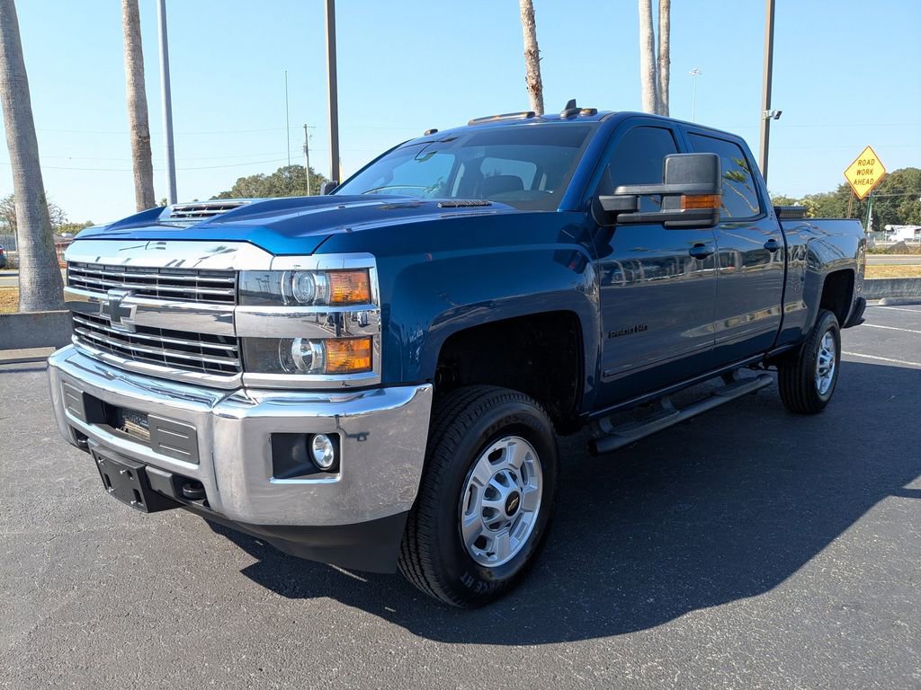 Used 2017 Chevrolet Silverado 2500 LT w/ LT Convenience Package image 8