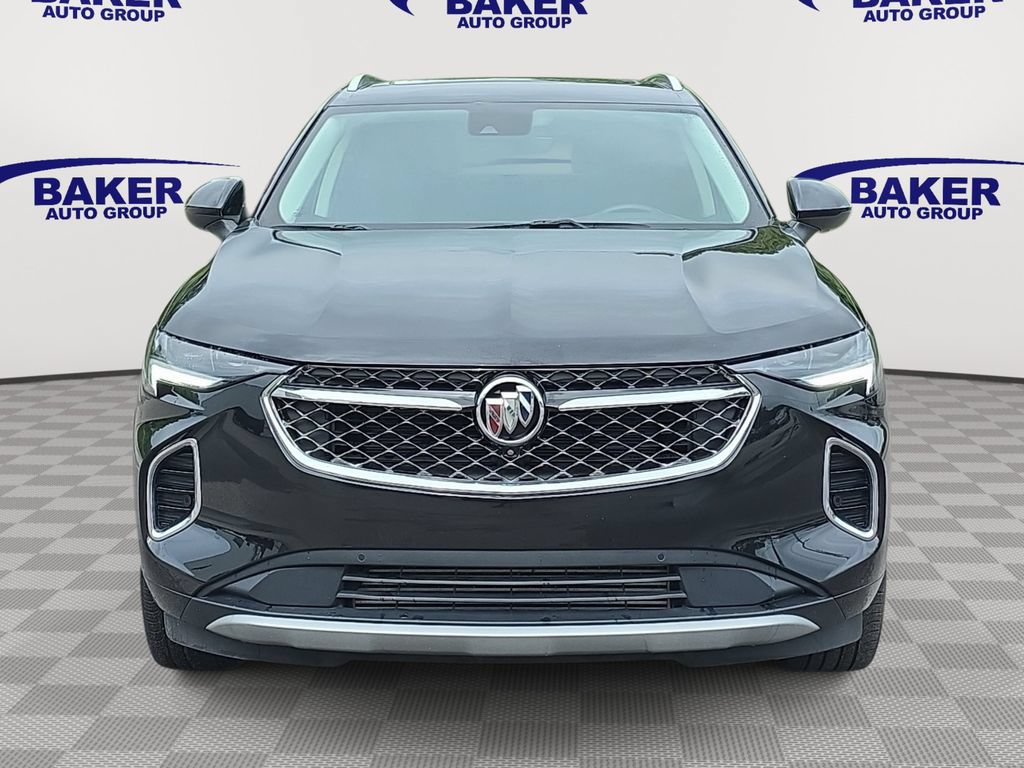 Used 2023 Buick Envision Avenir AWD/4WD image 2