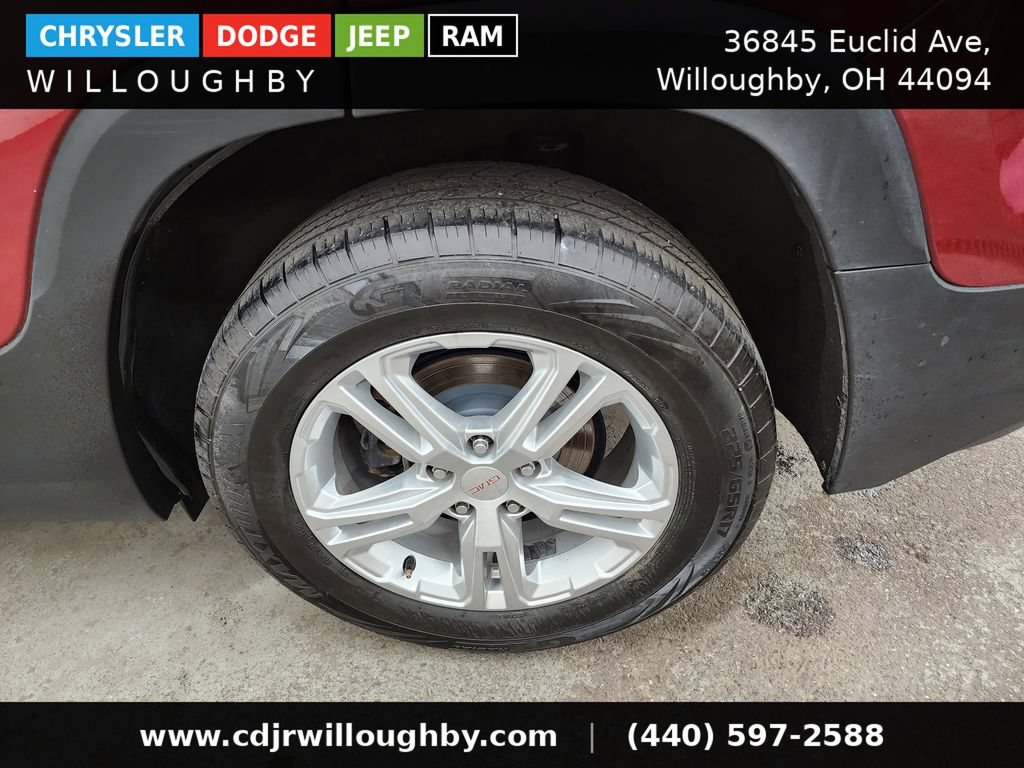 Used 2018 GMC Terrain SLE w/ Driver Convenience Package AWD/4WD image 40