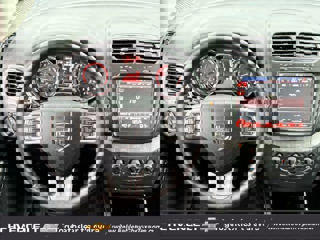 Used 2014 Dodge Journey Crossroad w/ Flexible Seating Group image 12