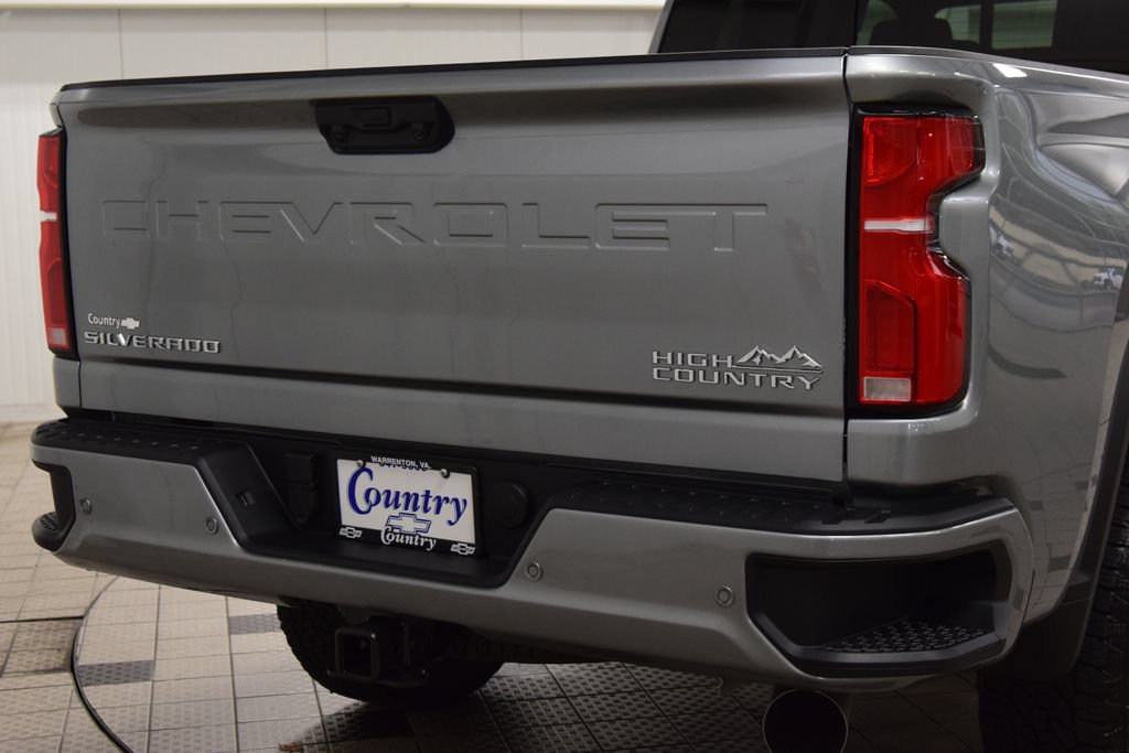 New 2026 Chevrolet Silverado 2500 High Country w/ High Country Premium Package AWD/4WD image 23