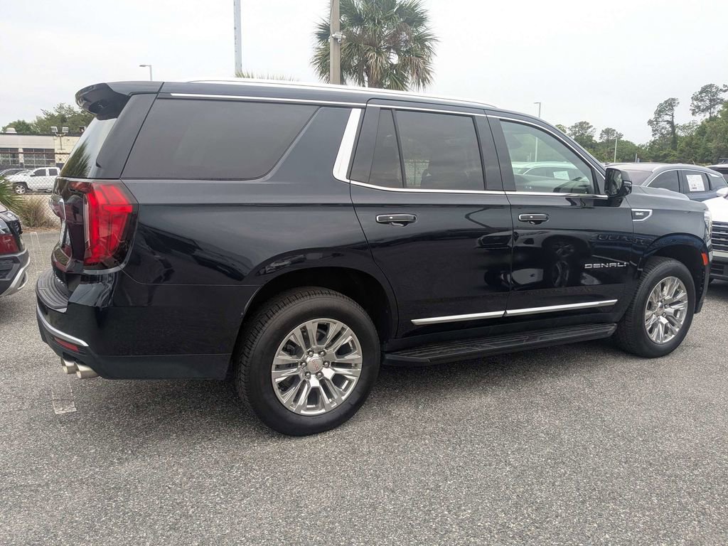 Used 2024 GMC Yukon Denali AWD/4WD image 4