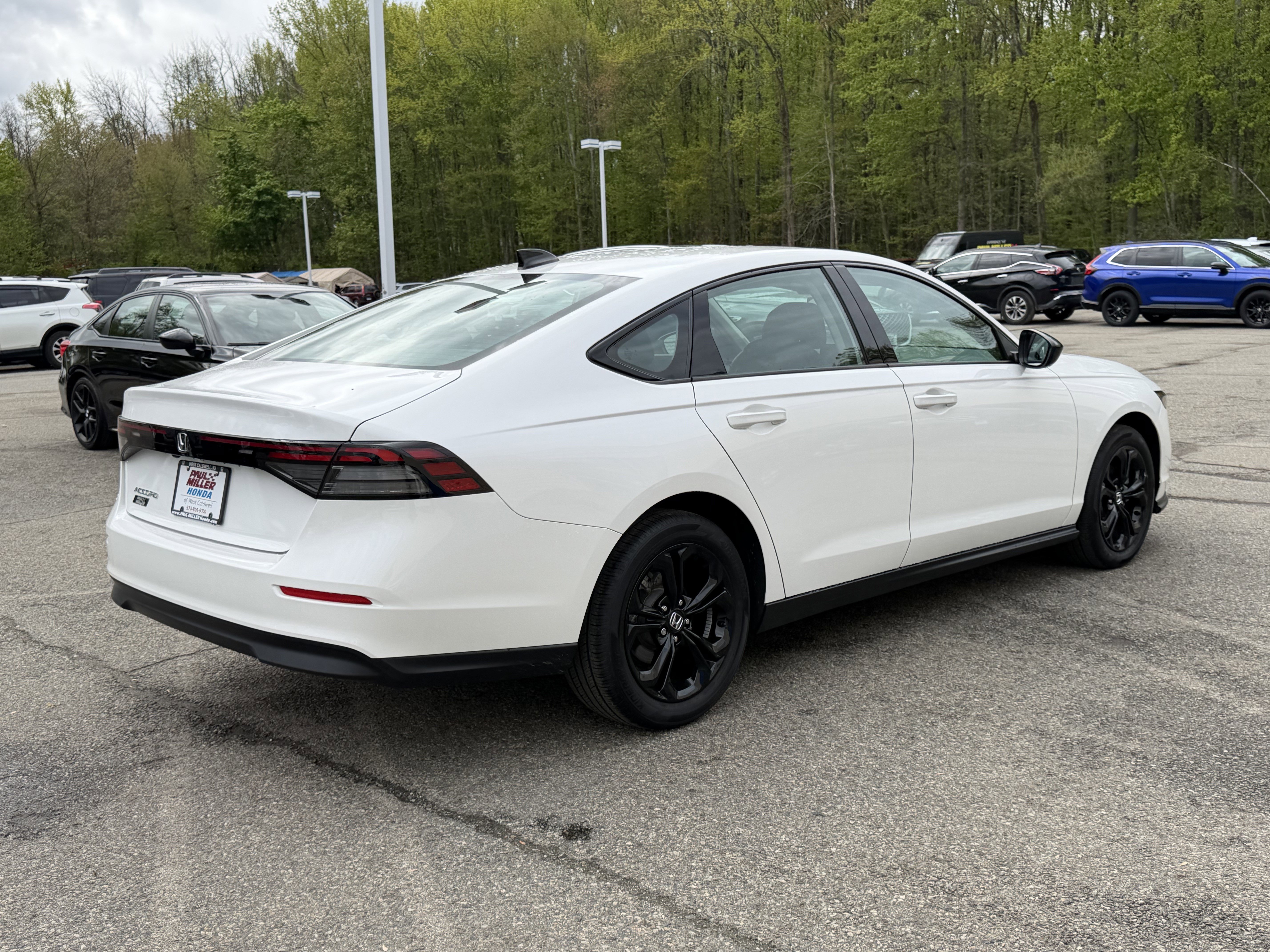 Certified 2025 Honda Accord SE image 10