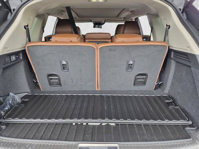 Certified 2026 Acura MDX w/ Advance Package AWD/4WD image 6