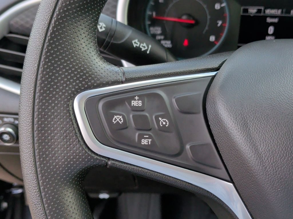 Used 2022 Chevrolet Malibu LS FWD image 17