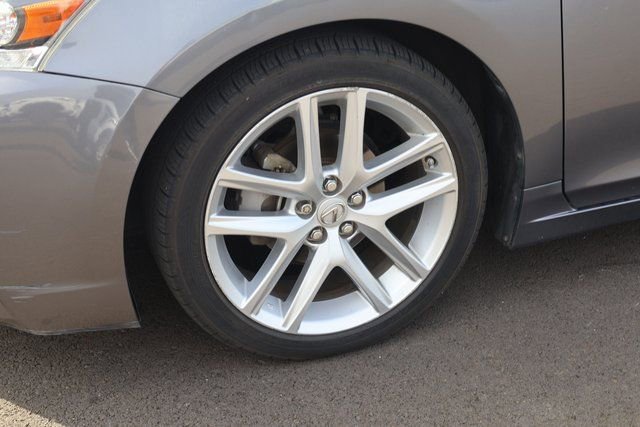 Used 2015 Lexus CT 200h w/ Navigation Package image 5