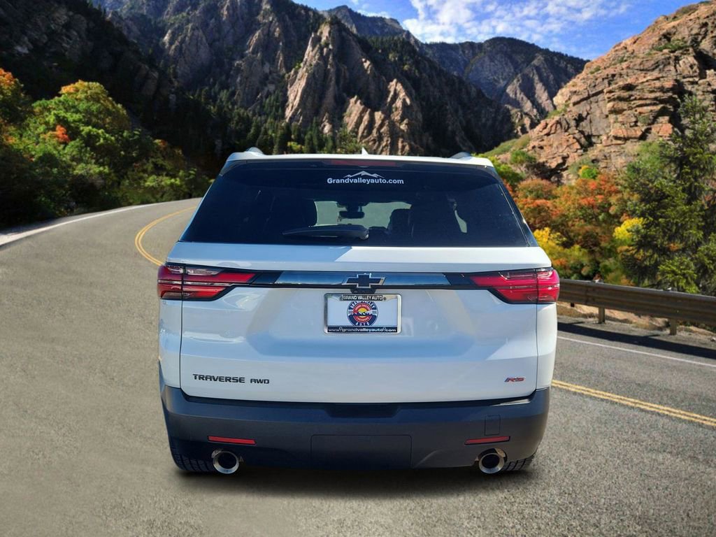 Used 2023 Chevrolet Traverse RS w/ LPO, Floor Liner Package image 4
