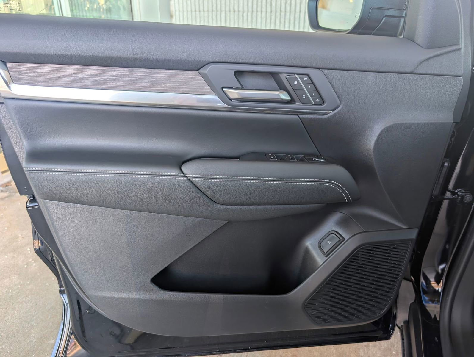 Certified 2026 GMC Terrain Denali w/ LPO, Floor Liner Package image 7