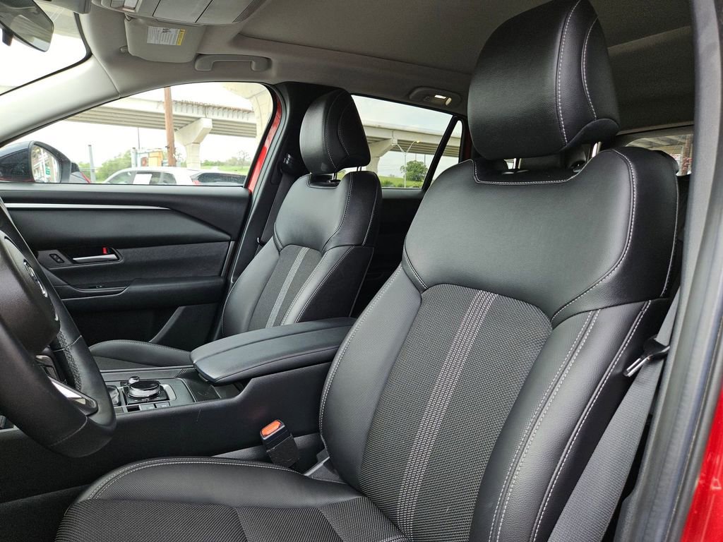 Used 2025 MAZDA CX-50 AWD 2.5 S w/ Premium Package image 16