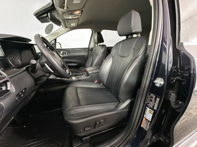 Used 2023 Kia Sorento EX AWD/4WD image 19