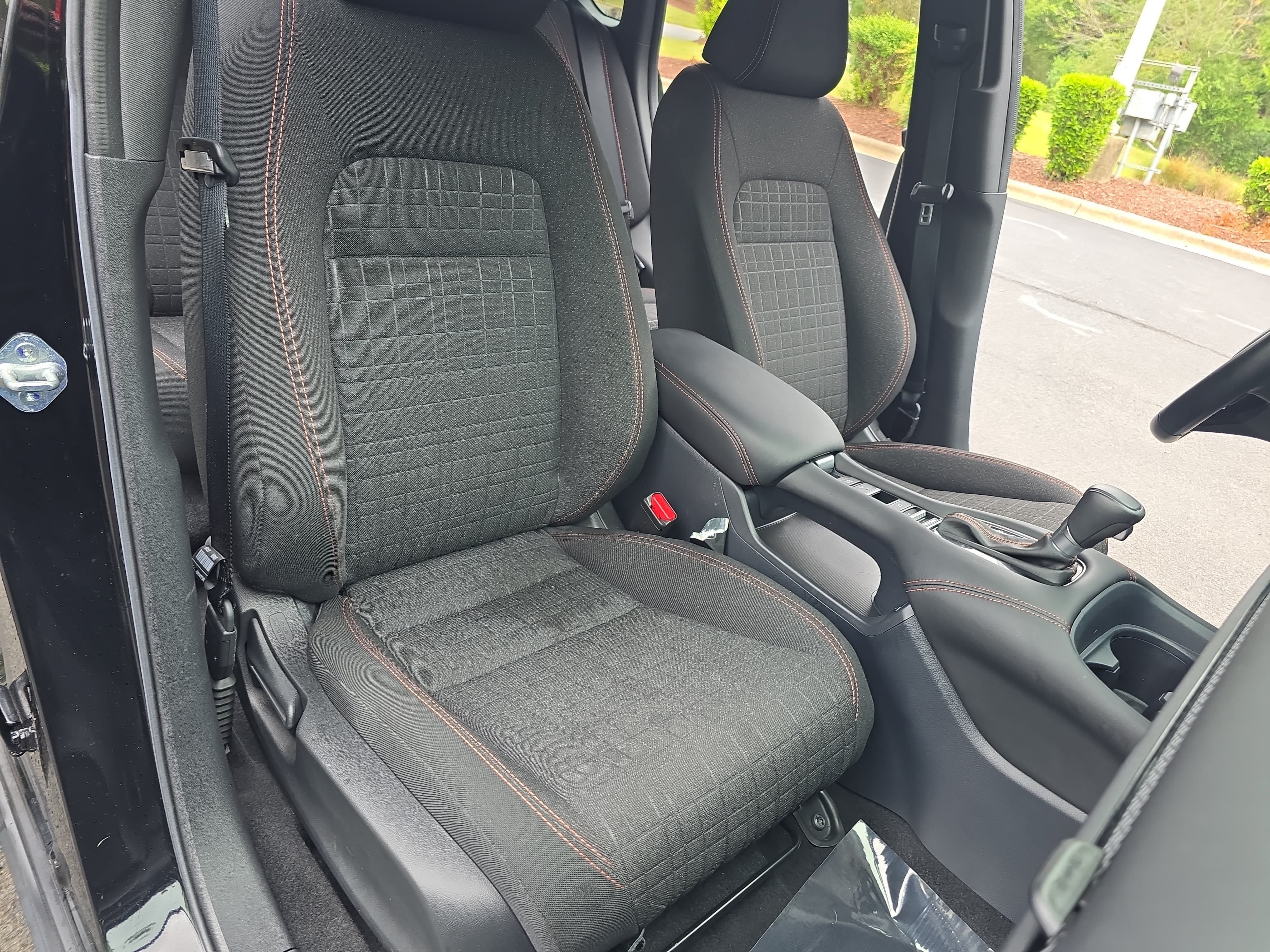 Certified 2025 Honda HR-V Sport image 10