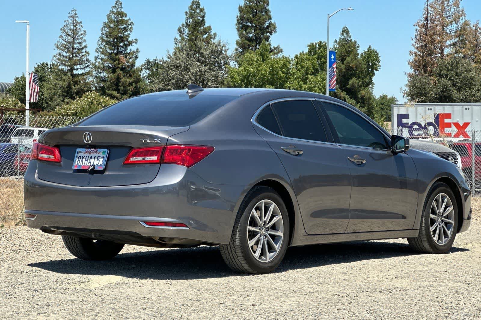 Used 2019 Acura TLX FWD image 3