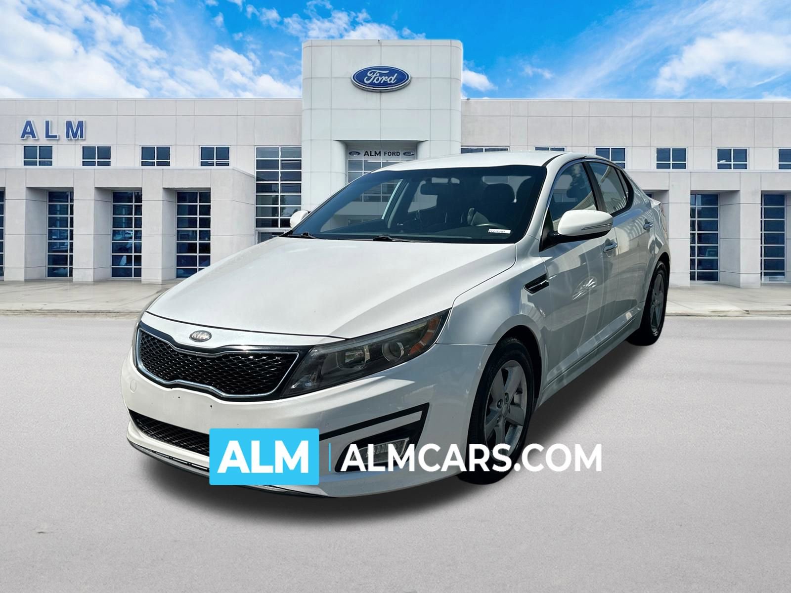 Used 2015 Kia Optima LX FWD image 1