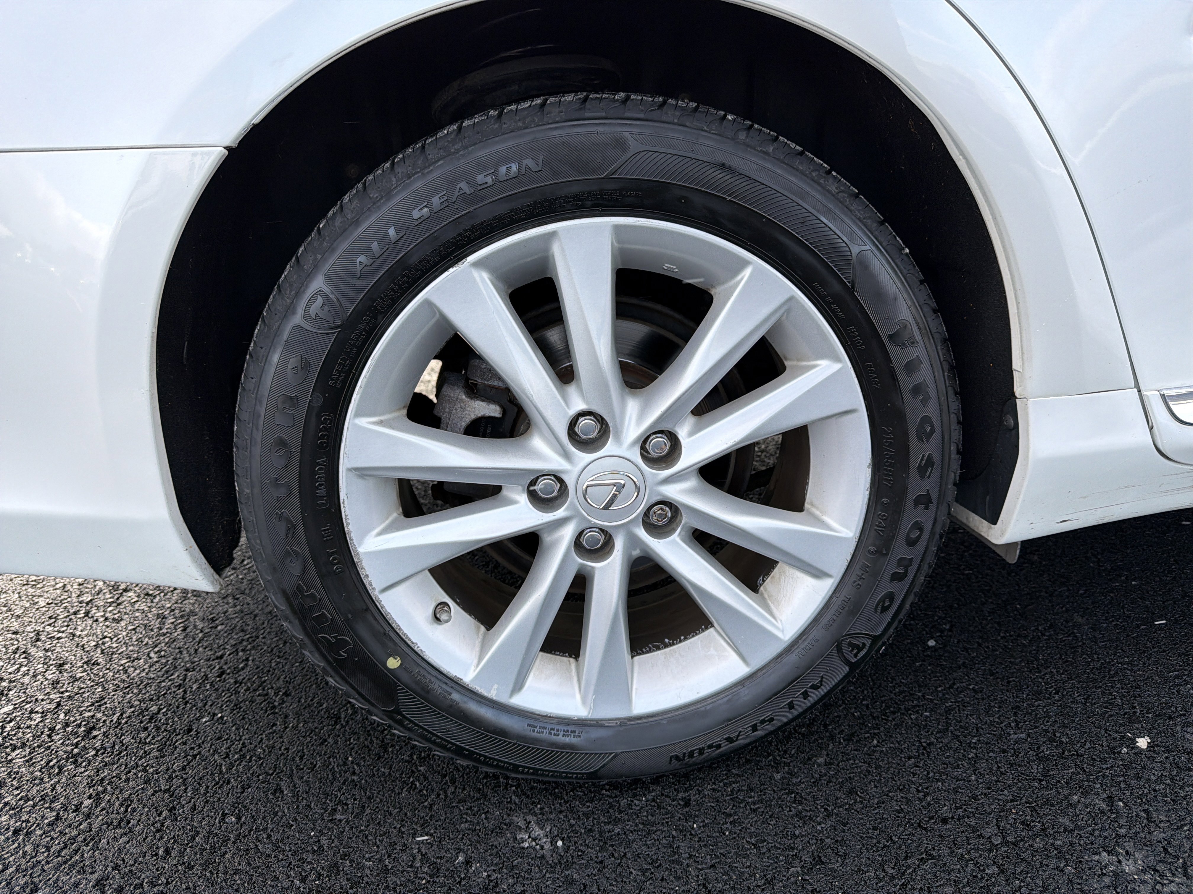 Used 2011 Lexus ES 350 image 32