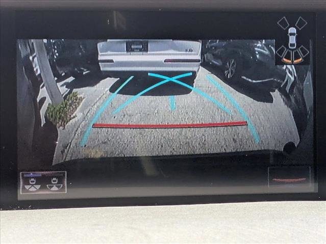 Used 2021 Lexus UX 200 w/ Premium Package FWD image 7