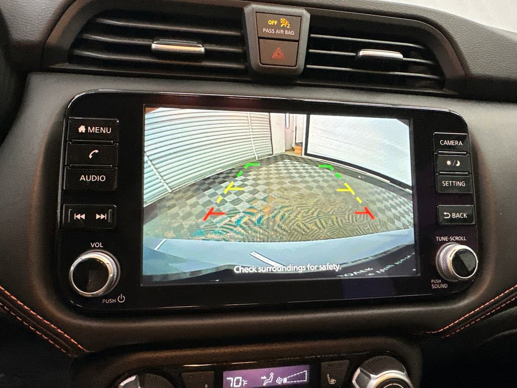 Used 2023 Nissan Versa SR w/ Trunk Package image 27