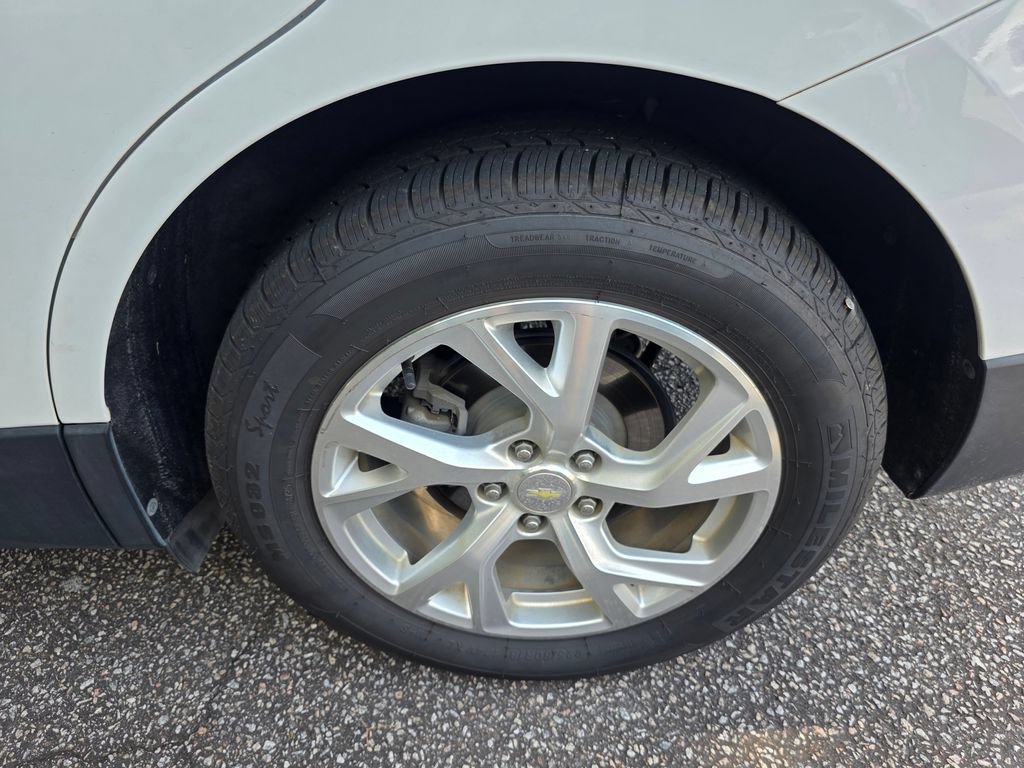 Used 2019 Chevrolet Equinox Premier FWD image 27