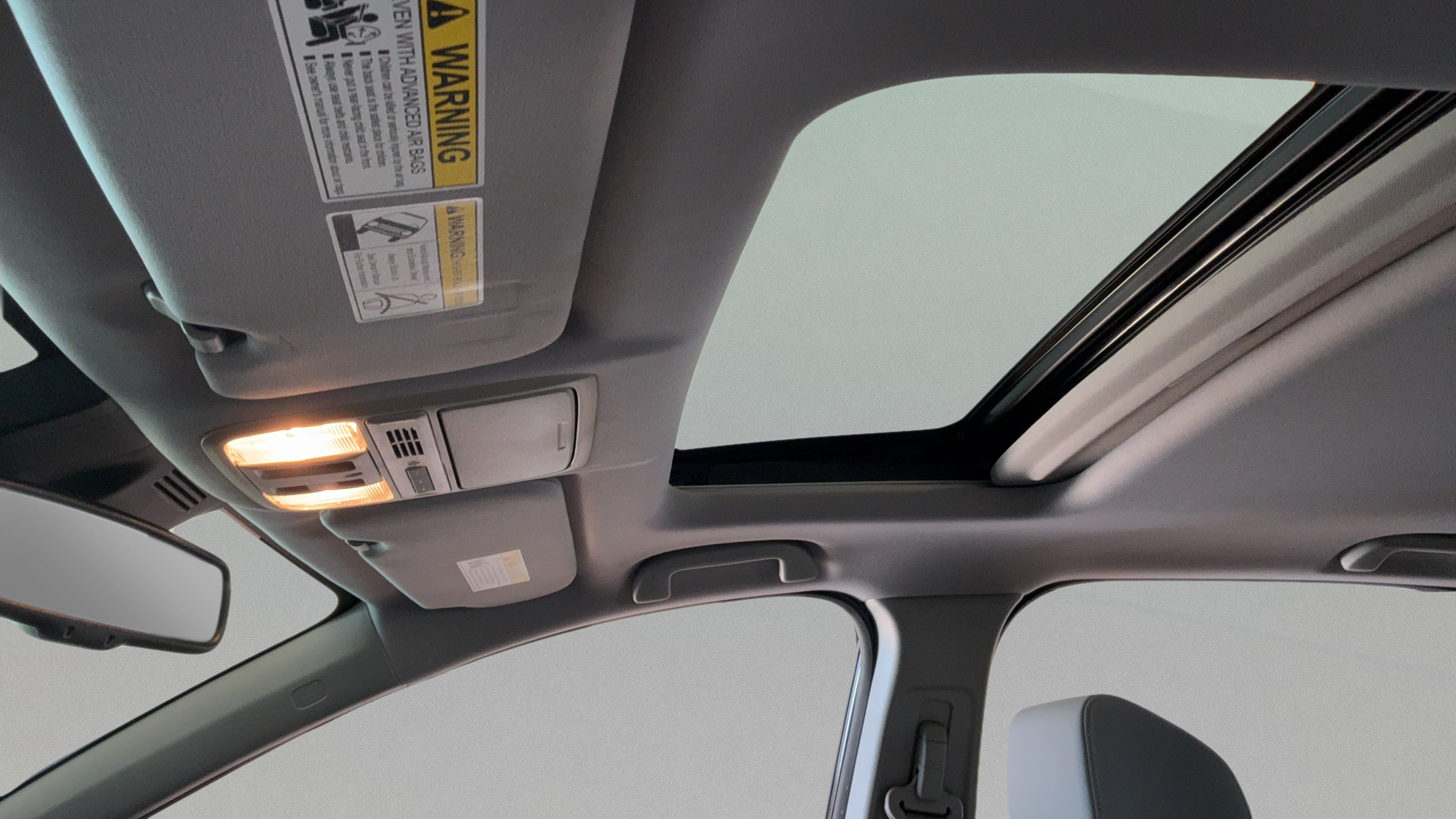 Used 2020 Honda CR-V Touring image 25