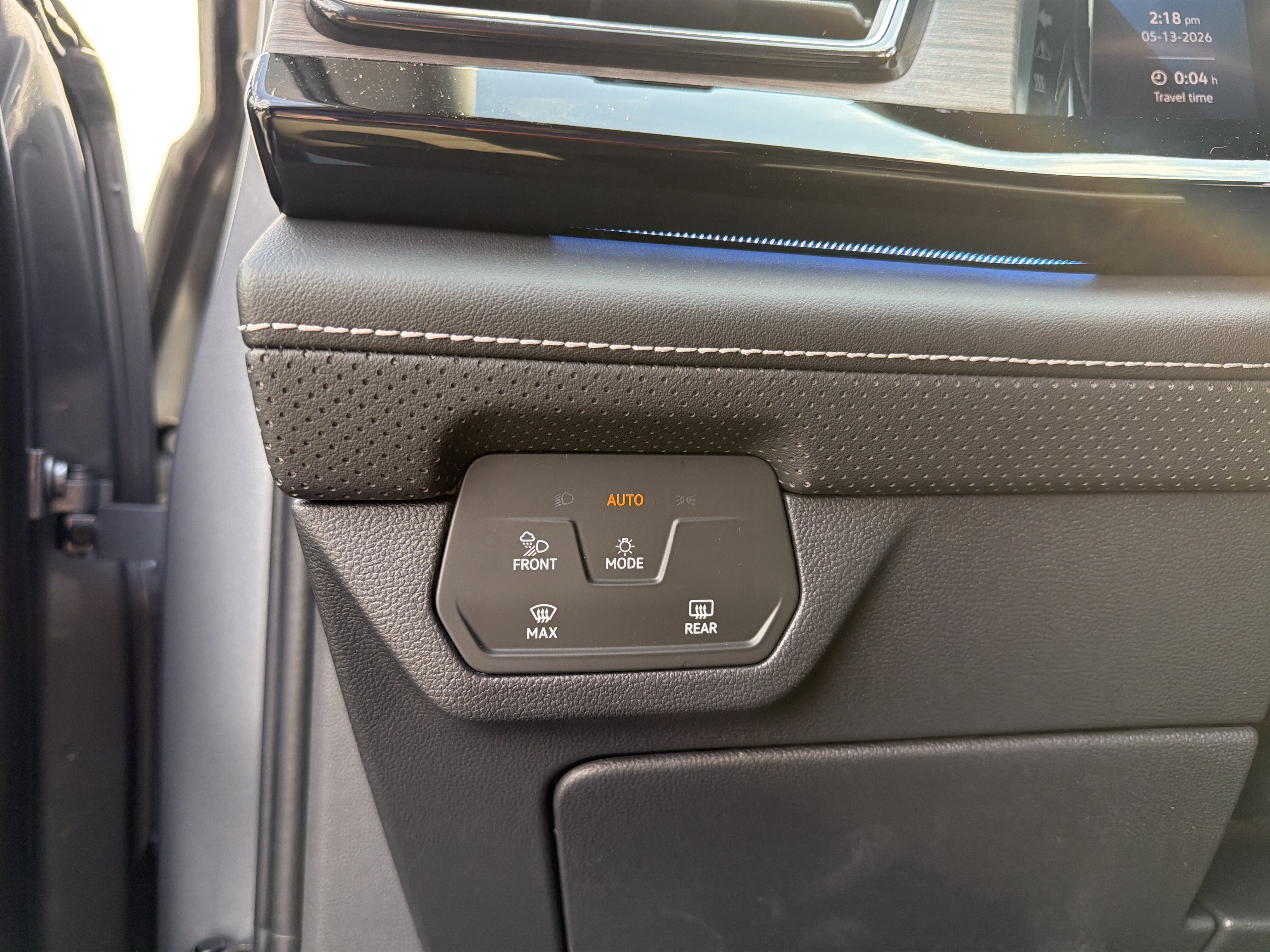 New 2026 Volkswagen Atlas SEL AWD/4WD image 16