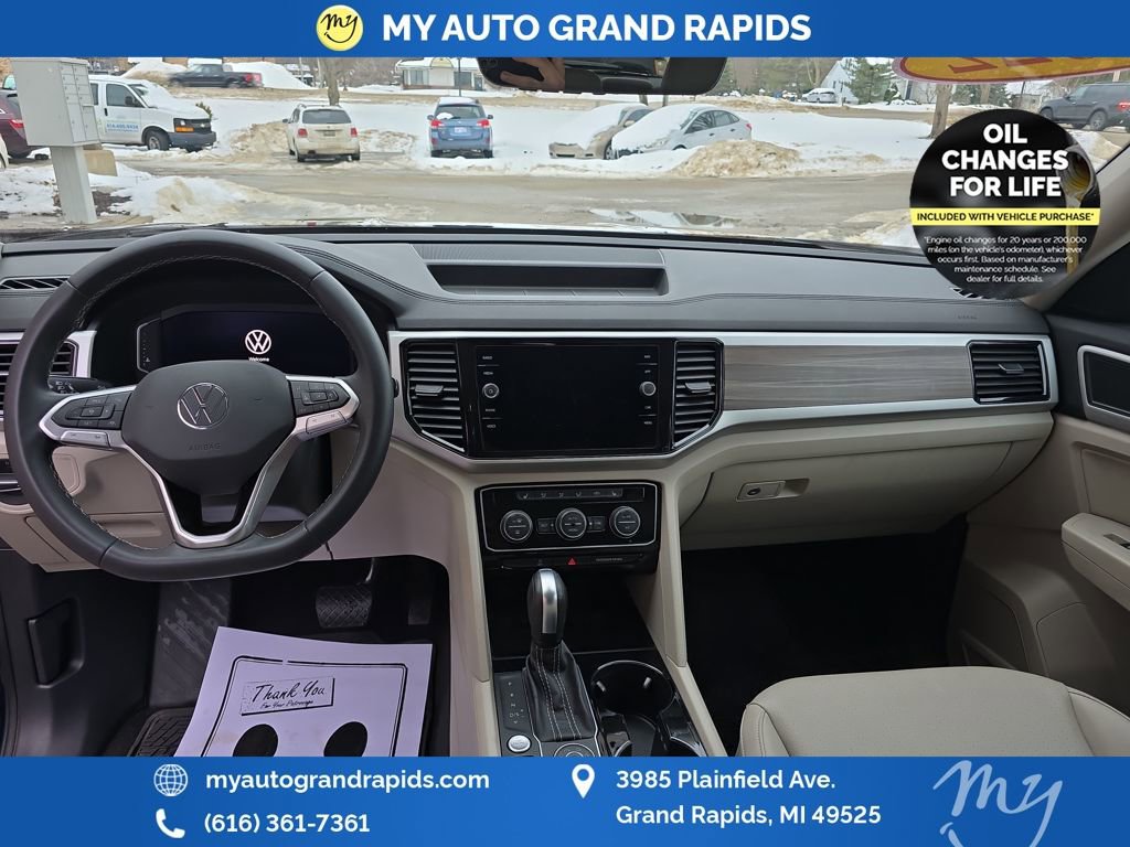 Used 2022 Volkswagen Atlas SEL image 12