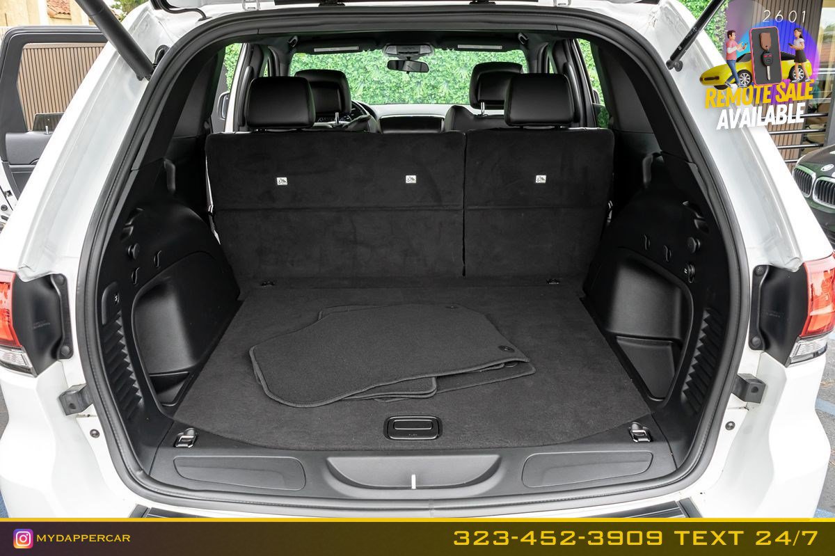 Used 2021 Jeep Grand Cherokee Laredo X AWD/4WD image 18