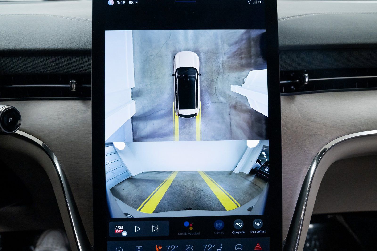 Used 2025 Volvo EX90 Plus image 13