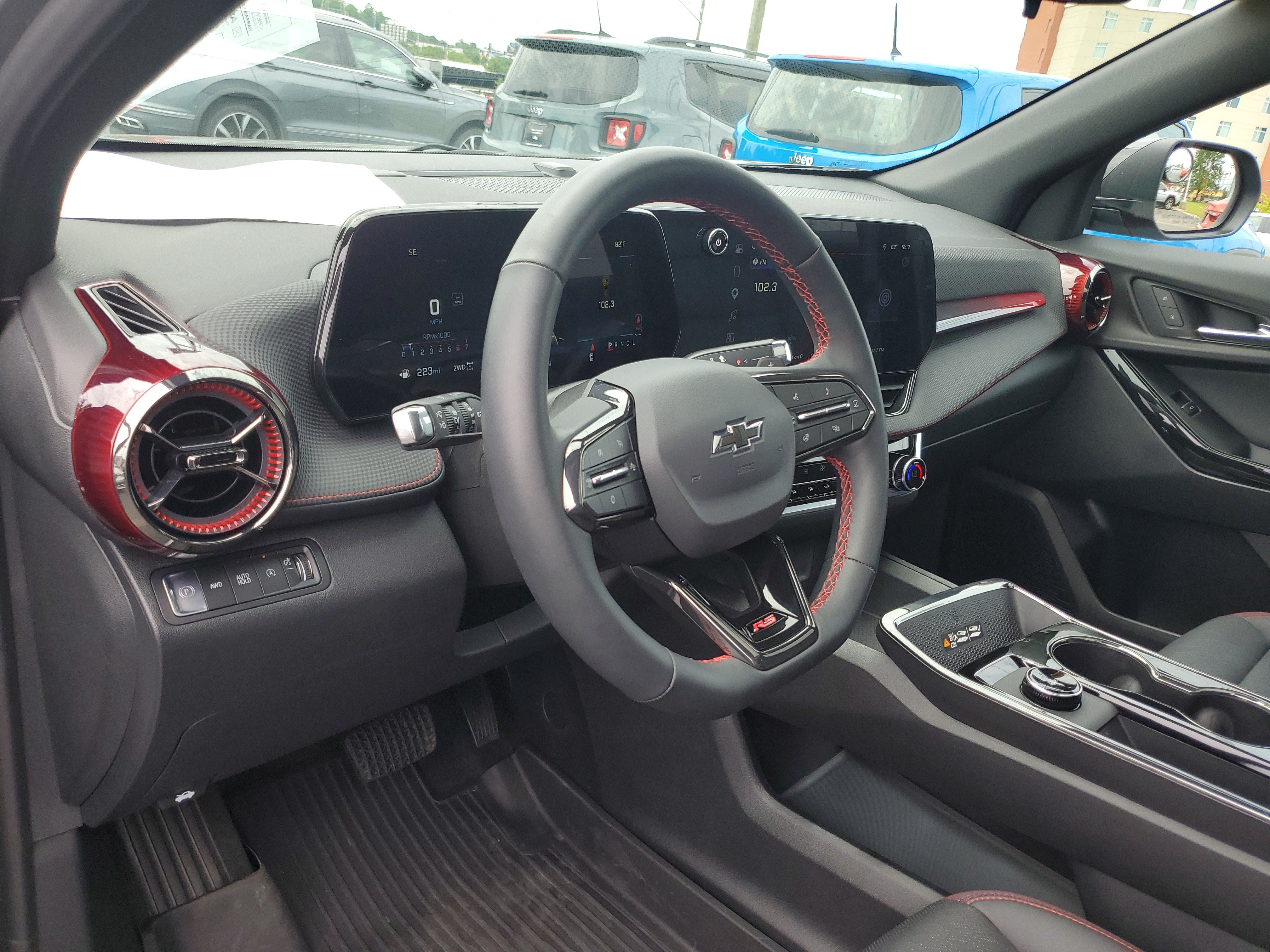 Used 2026 Chevrolet Equinox RS w/ LPO, Floor Liner Package AWD/4WD image 20