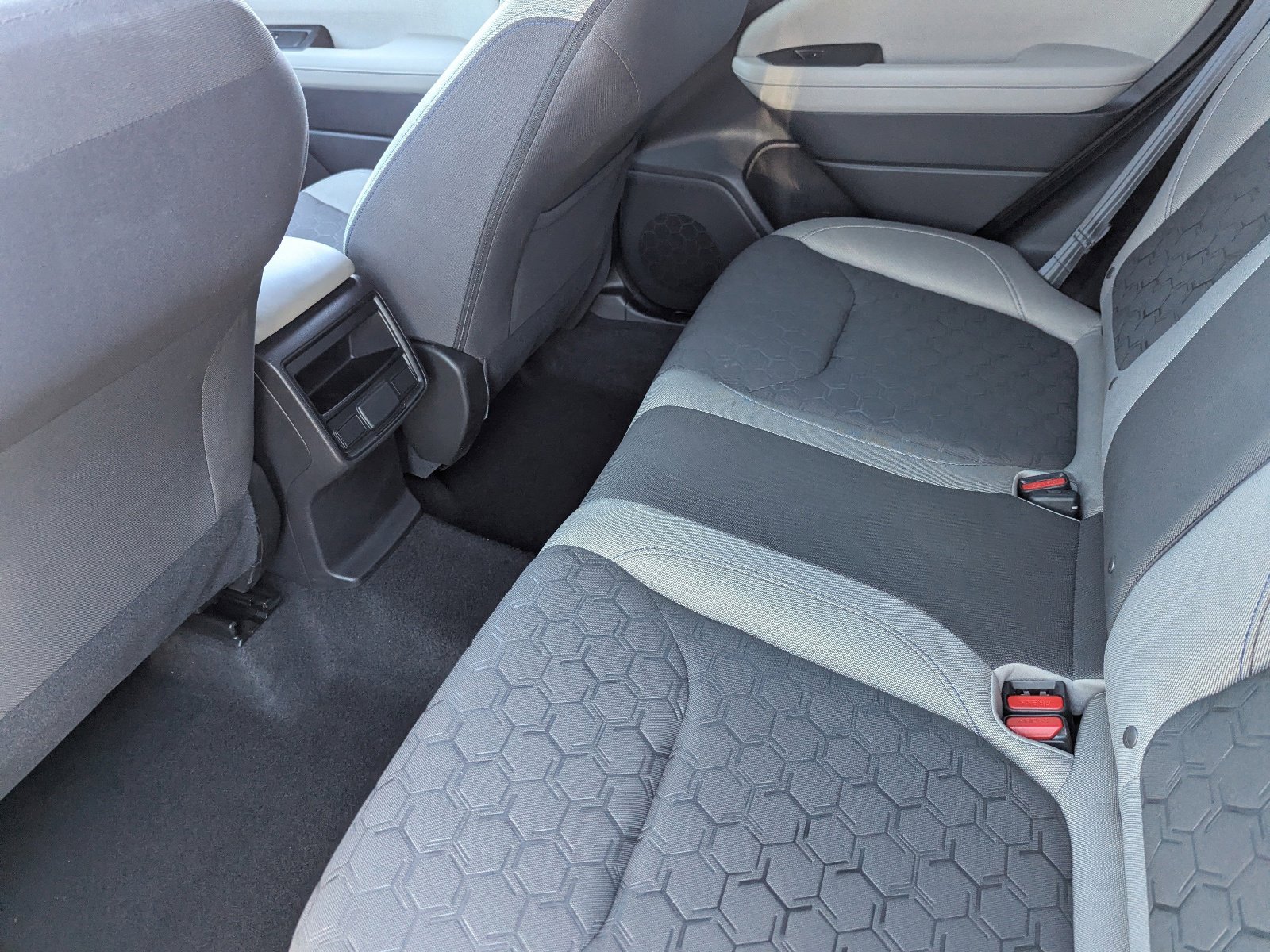 Certified 2025 Subaru Forester w/ Convenience Package #2 image 15