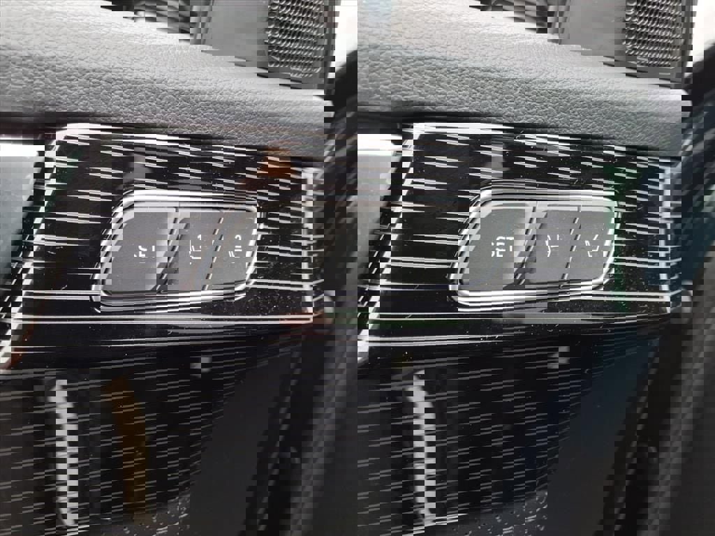 Used 2025 Hyundai Palisade Calligraphy image 10