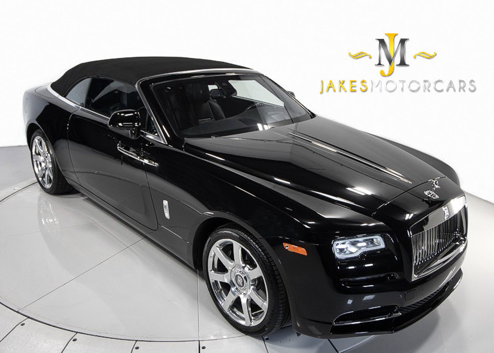 Used 2018 Rolls-Royce Dawn image 16