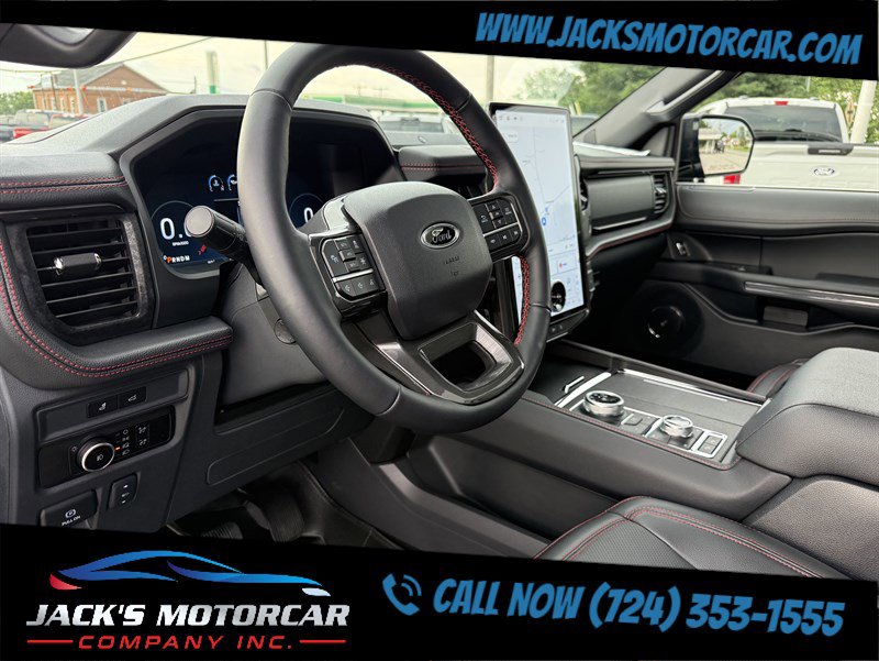 Used 2024 Ford Expedition Limited image 37