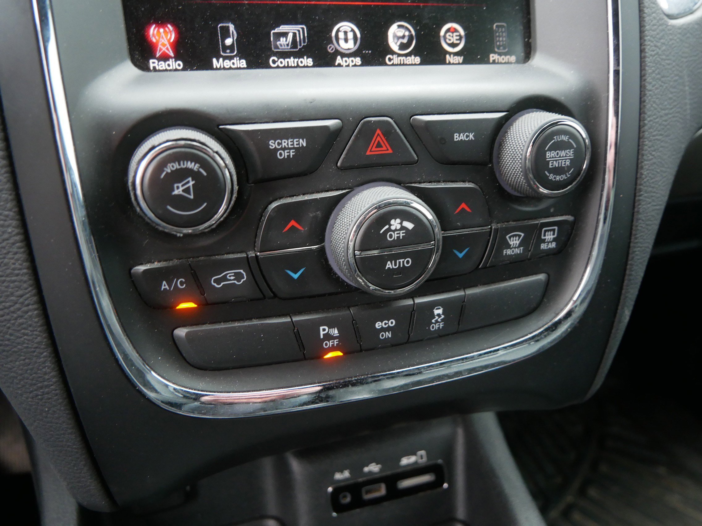 Used 2015 Dodge Durango SXT w/ Blacktop Package image 27