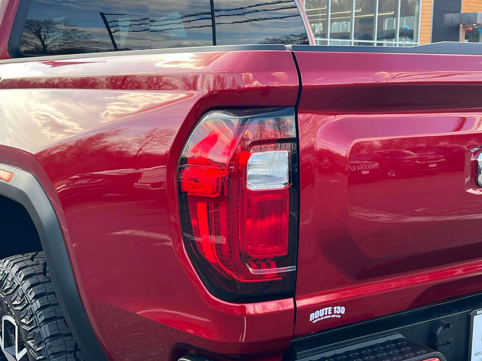 Used 2024 GMC Canyon AT4X AWD/4WD image 8