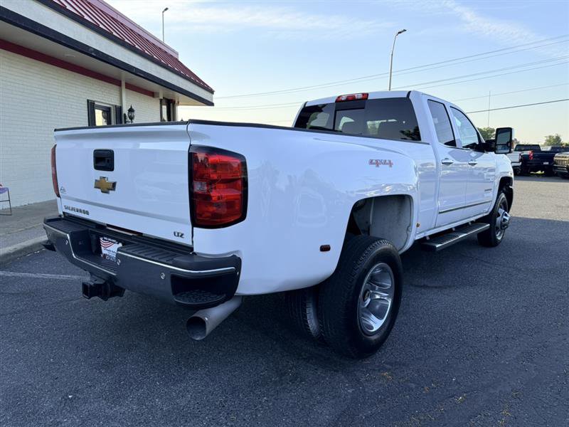 Used 2016 Chevrolet Silverado 3500 LTZ AWD/4WD image 5