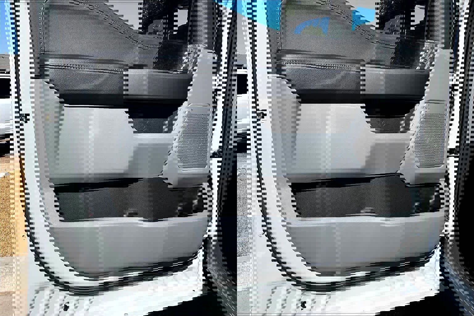 New 2026 Ford F250 XLT w/ XLT Premium Package image 10