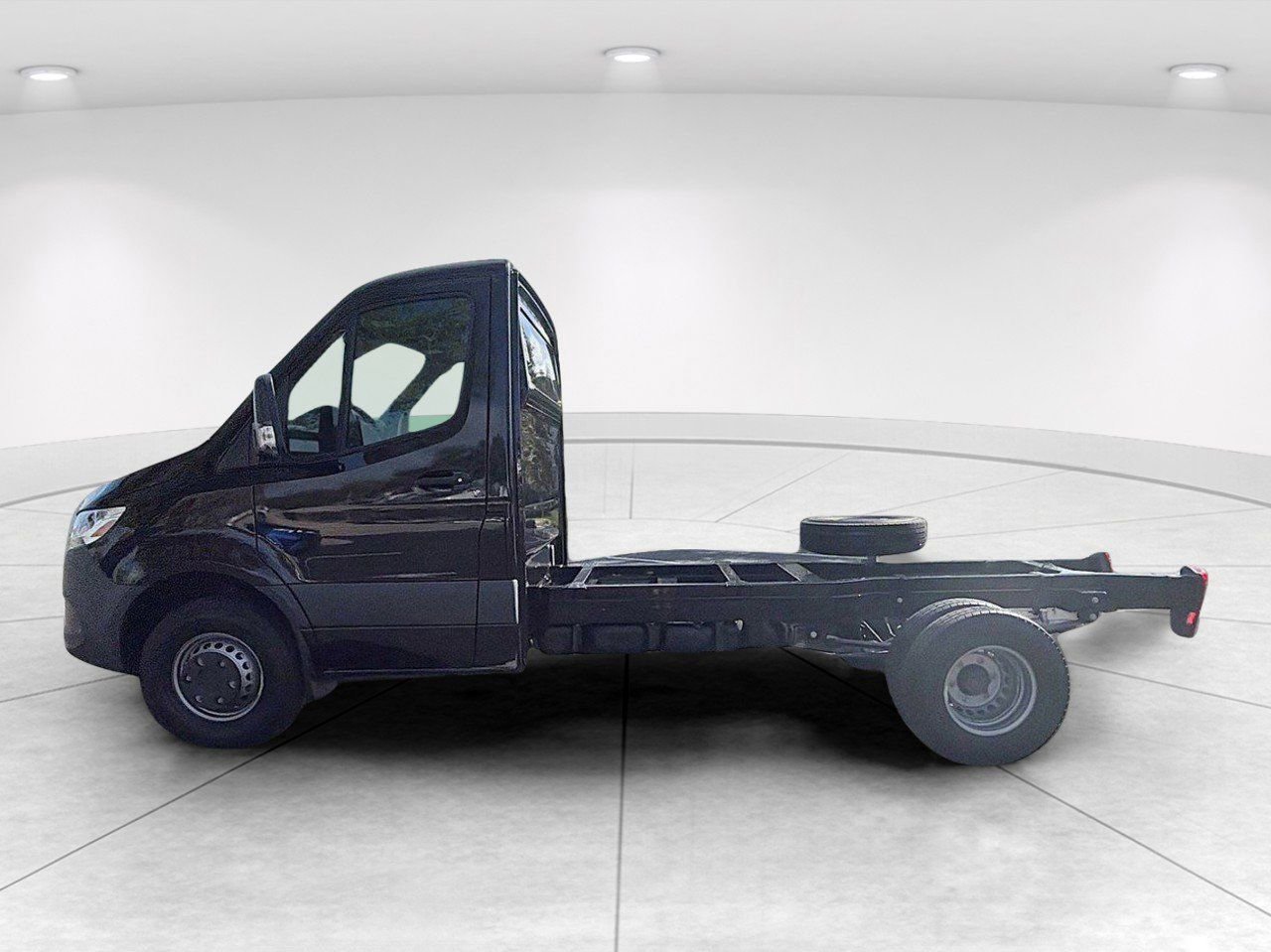 Used 2023 Mercedes-Benz Sprinter 3500 image 7