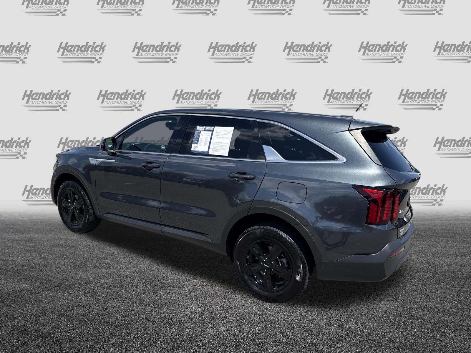 Used 2022 Kia Sorento LX AWD/4WD image 8