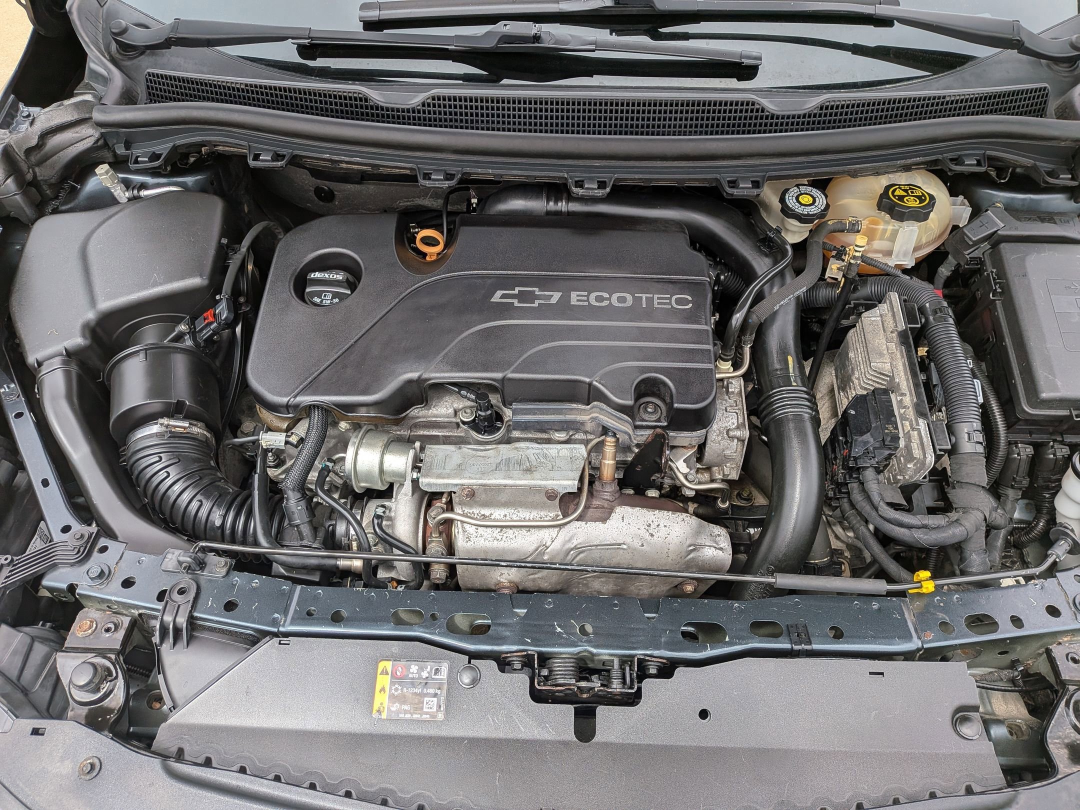 Used 2017 Chevrolet Cruze LT FWD image 29