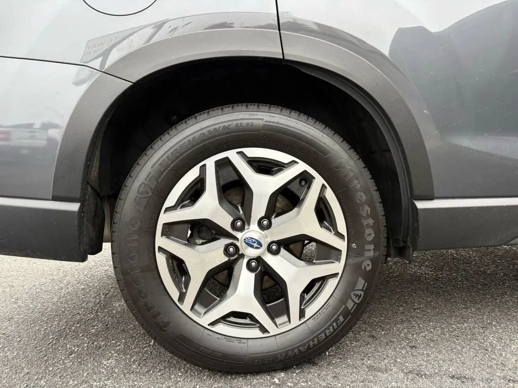 Used 2022 Subaru Forester Premium AWD/4WD image 26