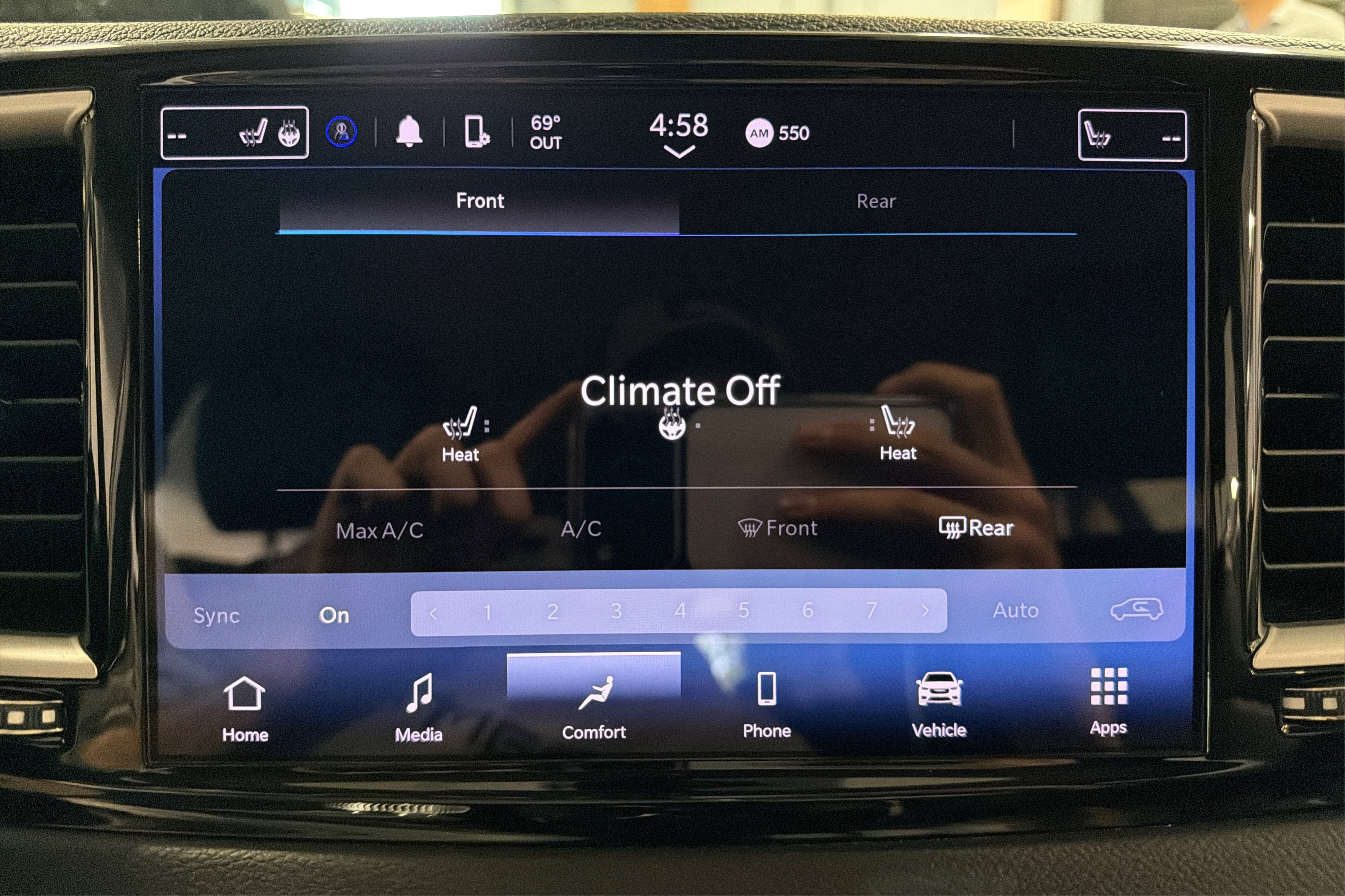 Used 2023 Chrysler Pacifica Touring-L FWD image 29