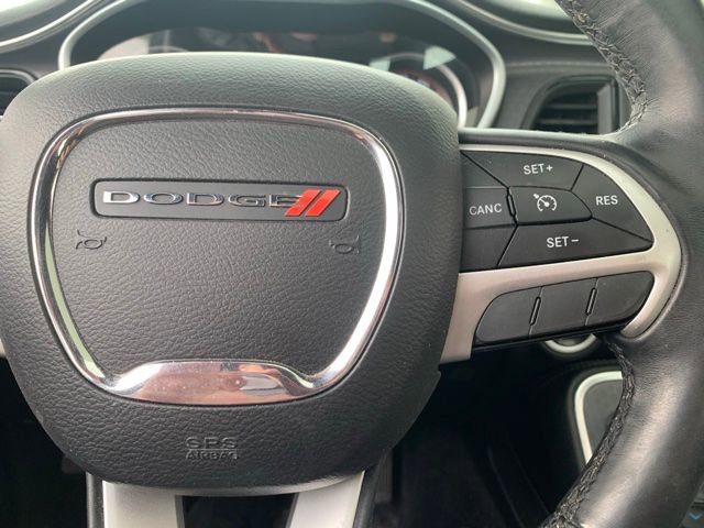 Used 2016 Dodge Challenger R/T Plus RWD image 10