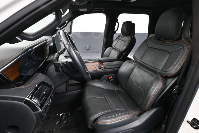 Used 2022 Lincoln Navigator Black Label AWD/4WD image 25