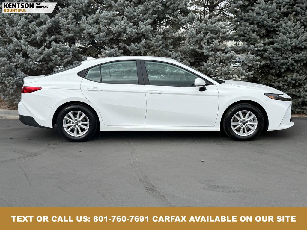Used 2026 Toyota Camry LE image 11