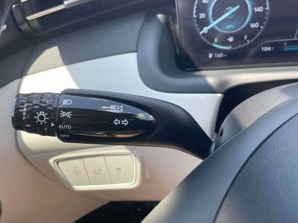 Used 2022 Hyundai Tucson Limited w/ Cargo Package AWD/4WD image 22