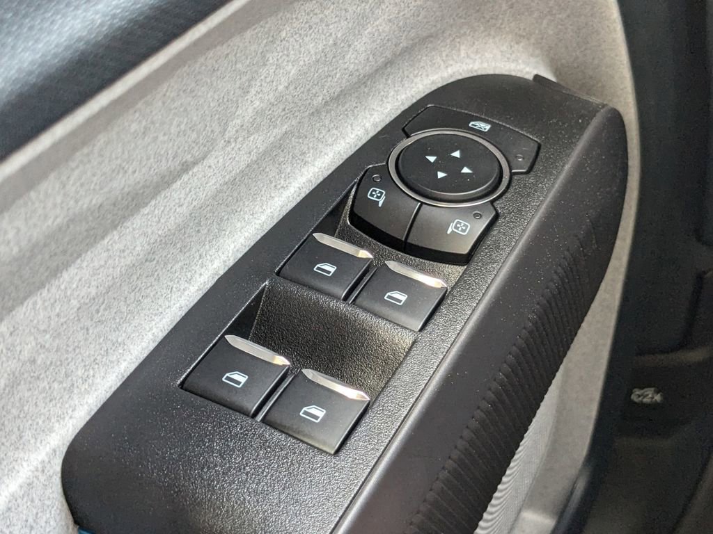 New 2025 Ford Maverick XLT w/ XLT Luxury Package image 27