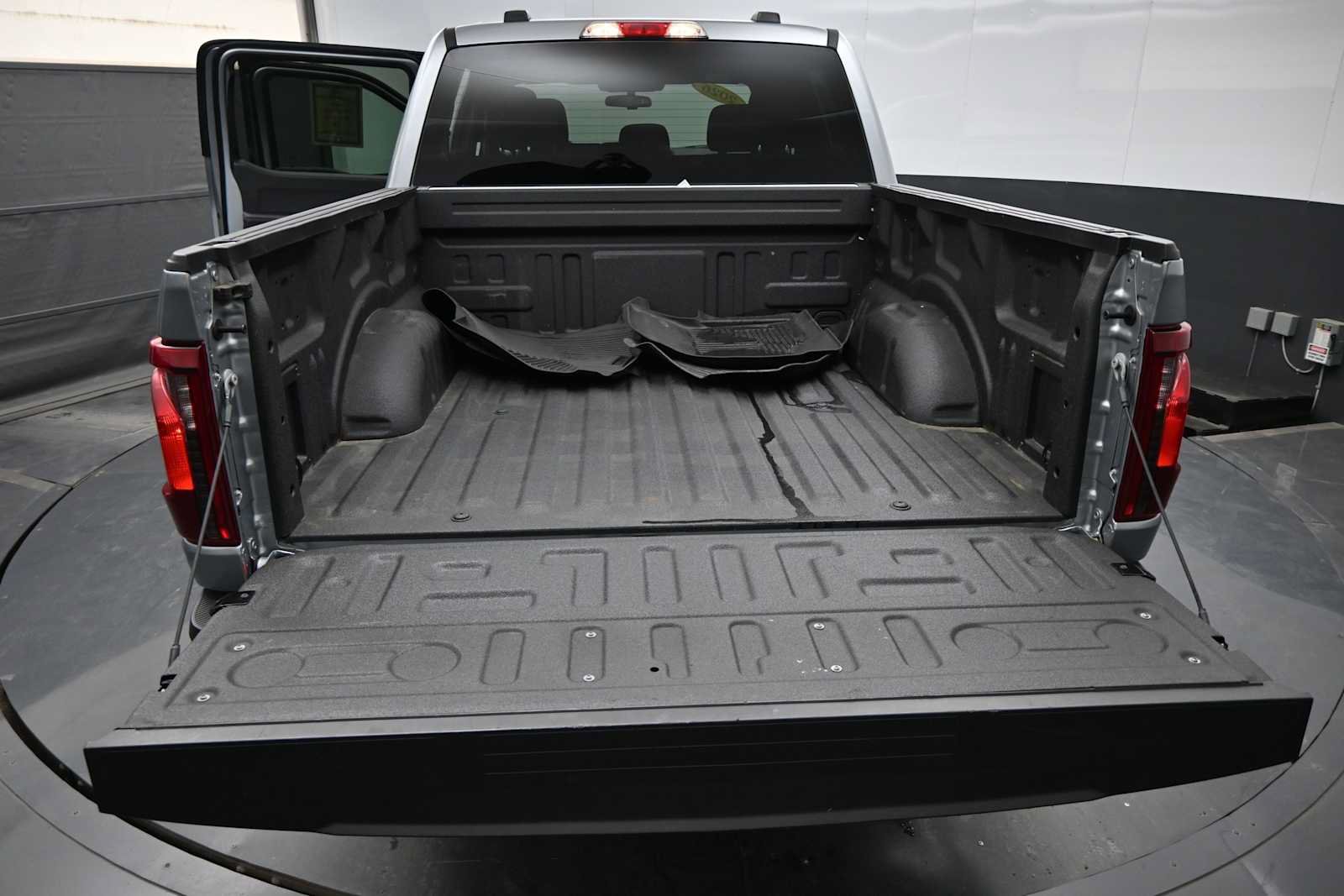 Used 2026 Ford F150 STX w/ Equipment Group 200A AWD/4WD image 13
