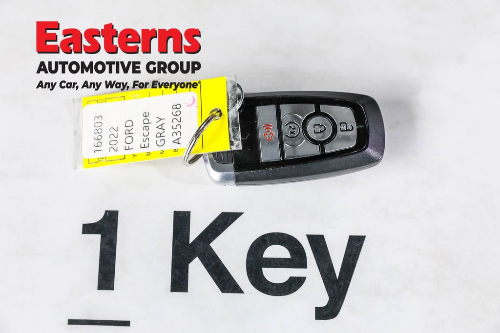 Used 2022 Ford Escape SE w/ Cold Weather Package image 22