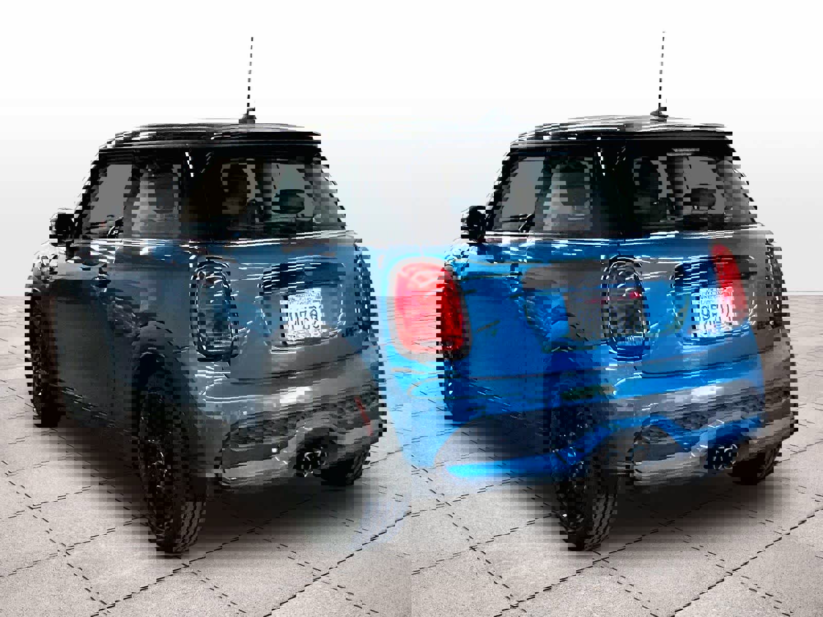 Used 2023 MINI Cooper S w/ Premium Package image 13