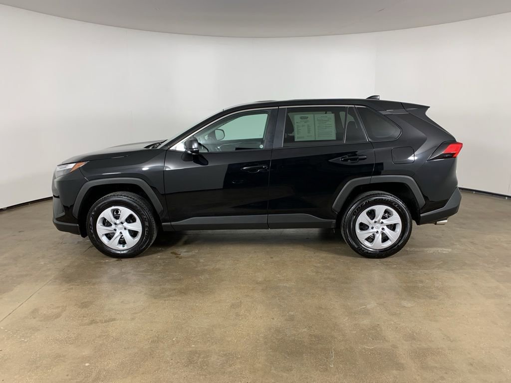 Used 2024 Toyota RAV4 LE image 16